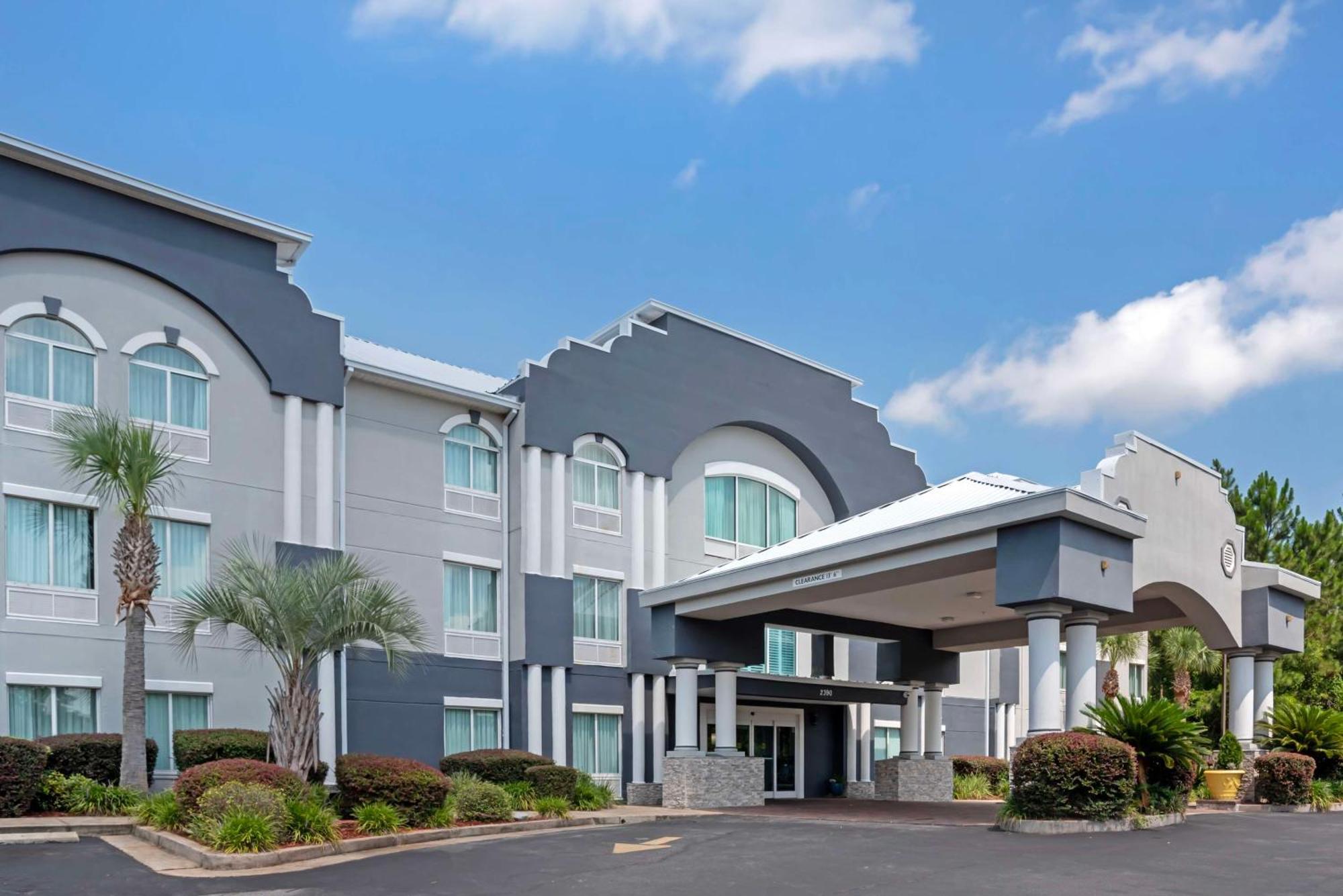 Best Western Plus Blue Angel Inn Пенсакола Екстериор снимка